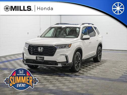 2025 Honda Pilot Touring 8-Passenger