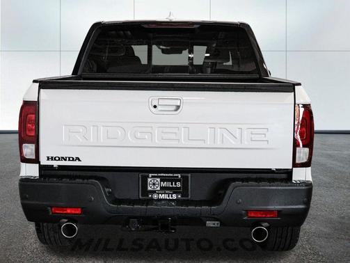 Platinum White Pearl 2026 Honda Ridgeline Black