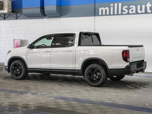 2025 Honda Ridgeline Black