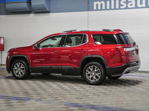 2023 GMC Acadia AWD SLT