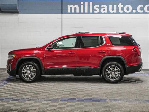 2023 GMC Acadia AWD SLT