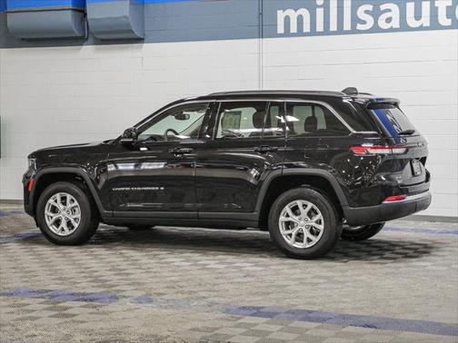 2023 Jeep Grand Cherokee Limited X