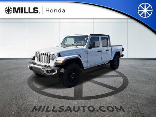 2023 Jeep Gladiator Overland