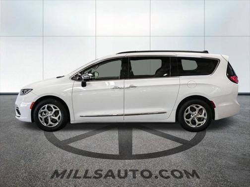 2023 Chrysler Pacifica Limited