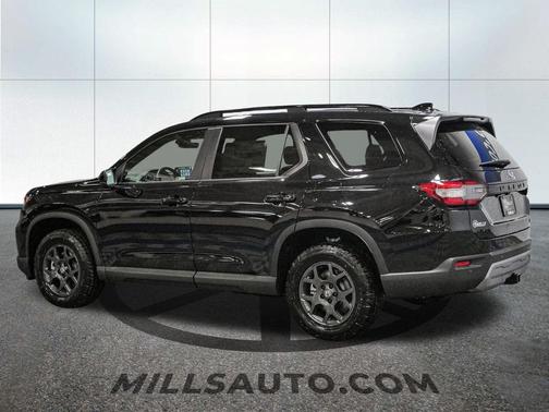 2025 Honda Pilot TrailSport