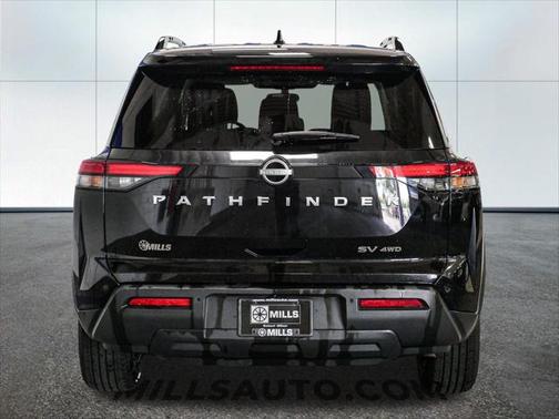 2024 Nissan Pathfinder SV 4WD