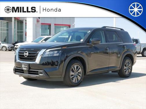 2024 Nissan Pathfinder SV 4WD
