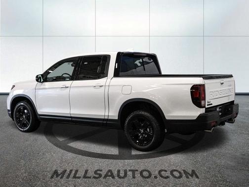 Platinum White Pearl 2026 Honda Ridgeline Black