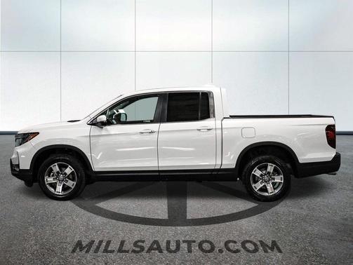 Platinum White Pearl 2026 Honda Ridgeline RTL
