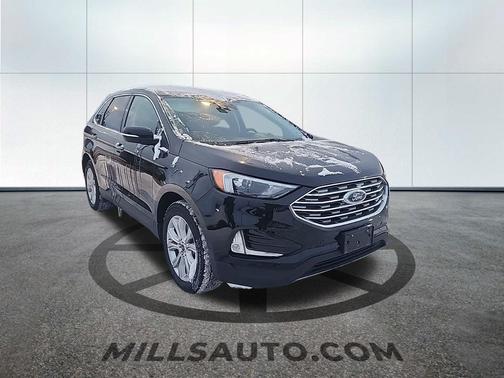 2023 Ford Edge Titanium