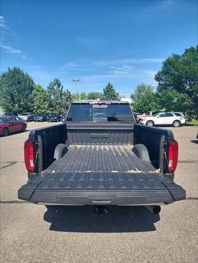 2023 GMC Sierra 3500 SLT