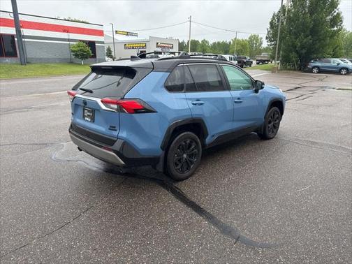 2024 Toyota RAV4 Hybrid SE