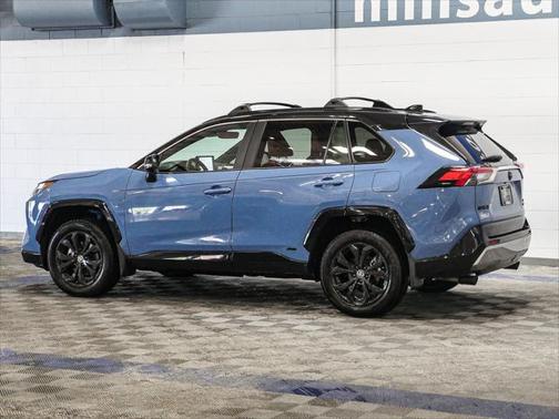 2024 Toyota RAV4 Hybrid SE