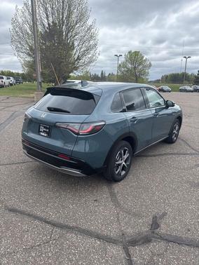 Pearl 2024 Honda HR-V EX-L