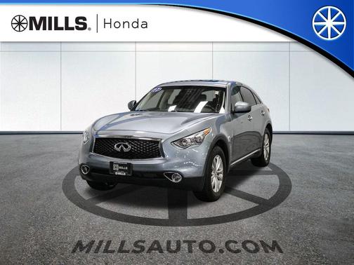 2017 INFINITI QX70 Base