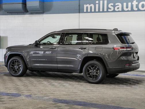 2021 Jeep Grand Cherokee L Laredo