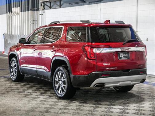 2023 GMC Acadia AWD SLT