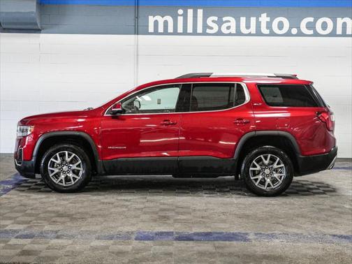 2023 GMC Acadia AWD SLT