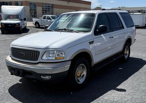 white 1999 Ford Expedition Eddie Bauer 4WD