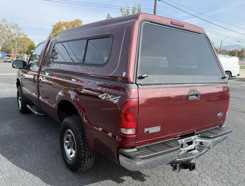 MAROON 2004 Ford F-250 XLT Super Duty