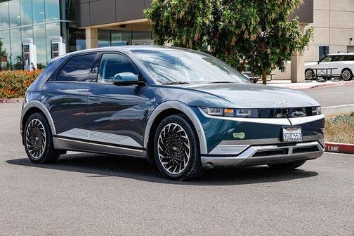 Teal 2023 Hyundai IONIQ 5 Limited