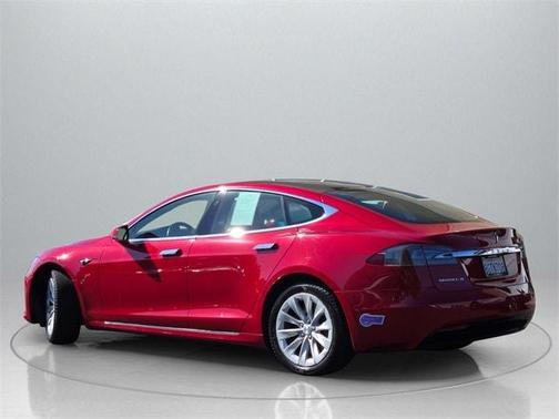 2018 Tesla Model S 75D