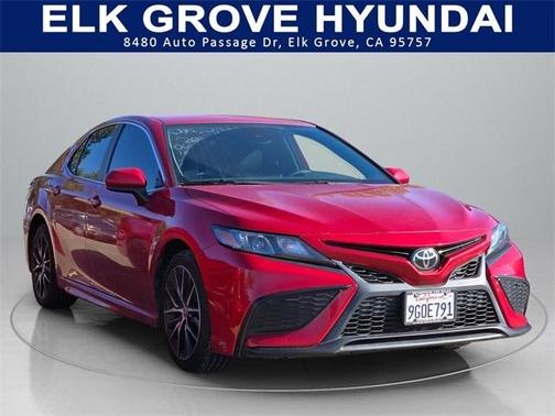 2021 Toyota Camry SE