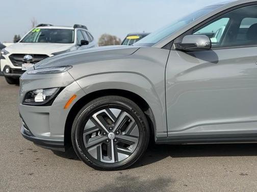 2023 Hyundai KONA EV SE