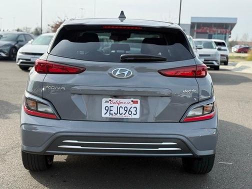 2023 Hyundai KONA EV SE