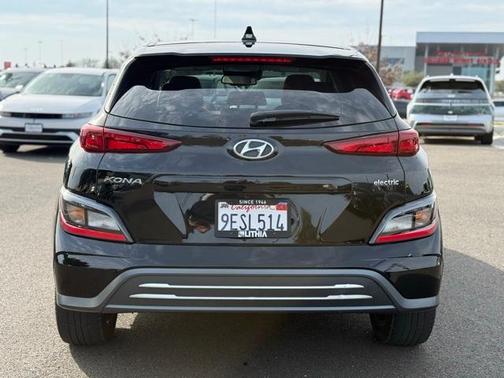 2023 Hyundai KONA EV SE
