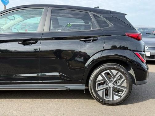 2023 Hyundai KONA EV SE