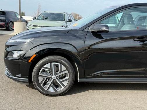 2023 Hyundai KONA EV SE