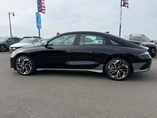 Onyx Black 2023 Hyundai IONIQ 6 Limited