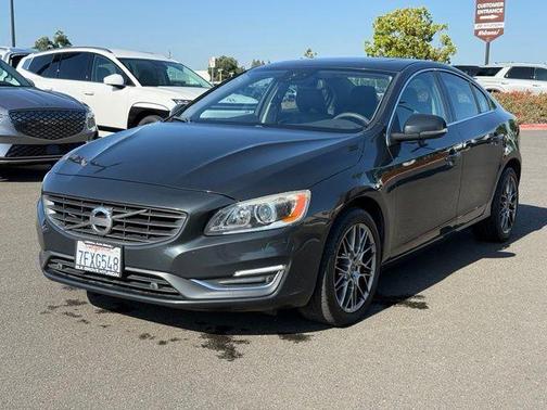 Savile Gray Metallic 2015 Volvo S60 T5 Platinum