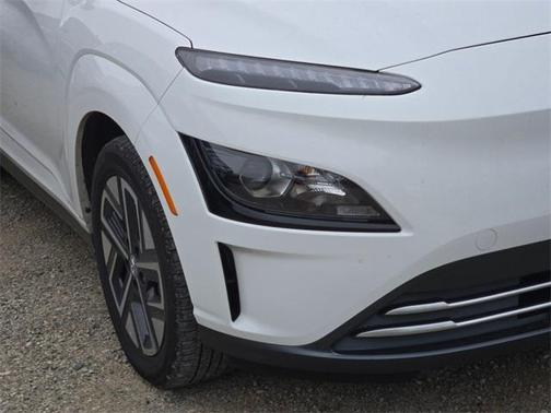 2023 Hyundai KONA EV SE