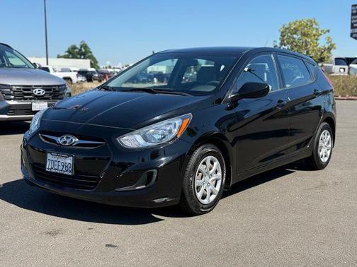 2013 Hyundai Accent GS