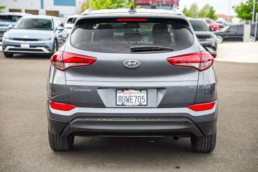 2018 Hyundai TUCSON SEL