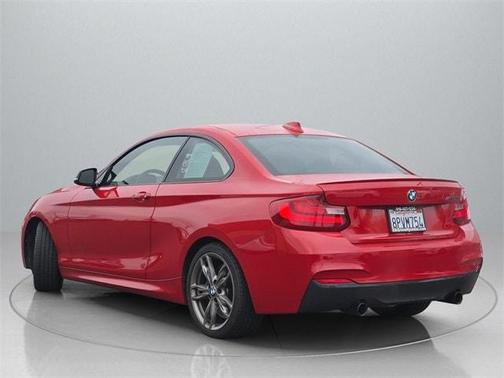 2016 BMW M235 i