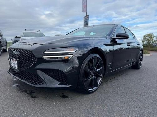 2023 Genesis G70 2.0T