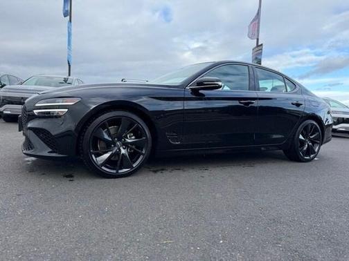 2023 Genesis G70 2.0T