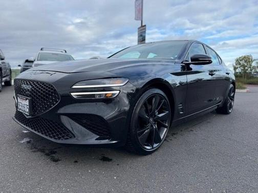 2023 Genesis G70 2.0T