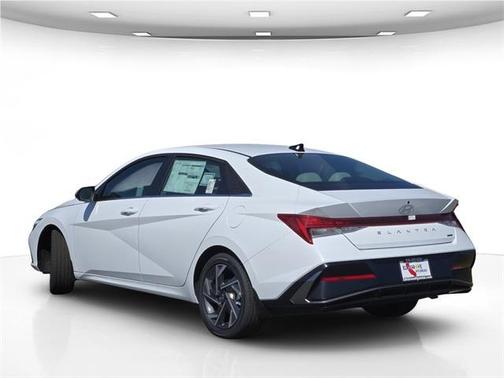 2025 Hyundai ELANTRA HEV Limited