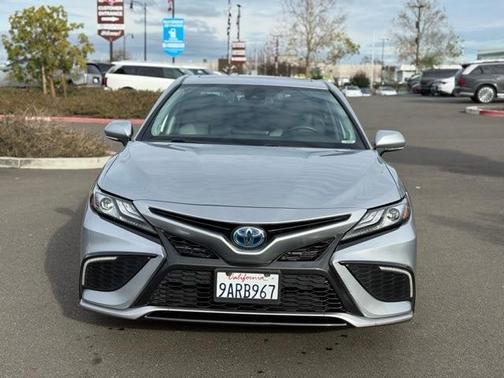 2022 Toyota Camry Hybrid XSE