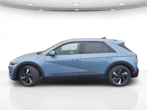 2026 Hyundai IONIQ 5 SE