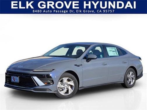 2025 Hyundai SONATA SE