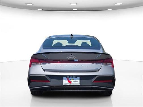 2025 Hyundai ELANTRA HEV SEL Sport