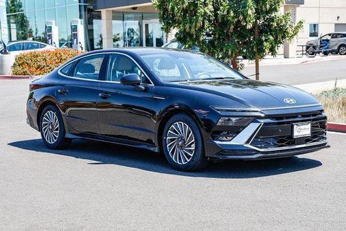 Black 2026 Hyundai SONATA Hybrid Limited