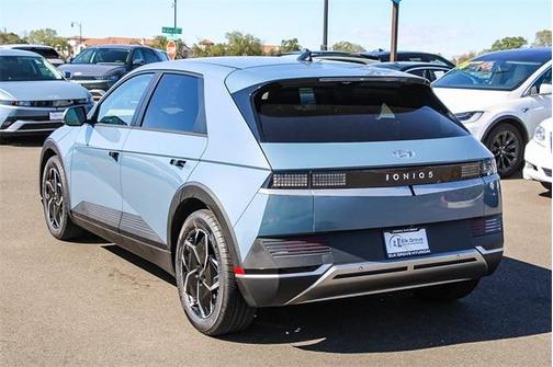 2023 Hyundai IONIQ 5 SE