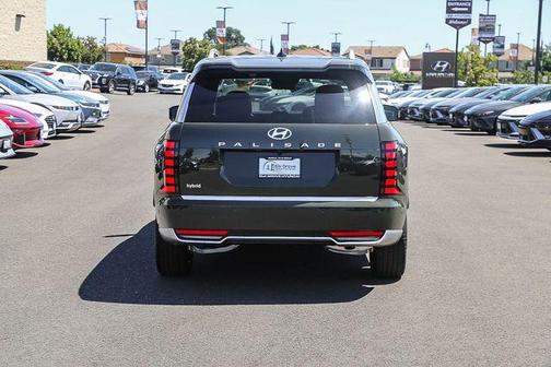 Titanium Green 2026 Hyundai Palisade Hybrid Calligraphy