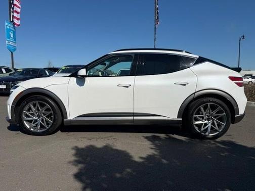 2023 Genesis GV60 Advanced